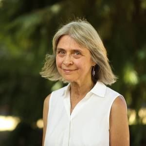 Meet your Posher, Zehra